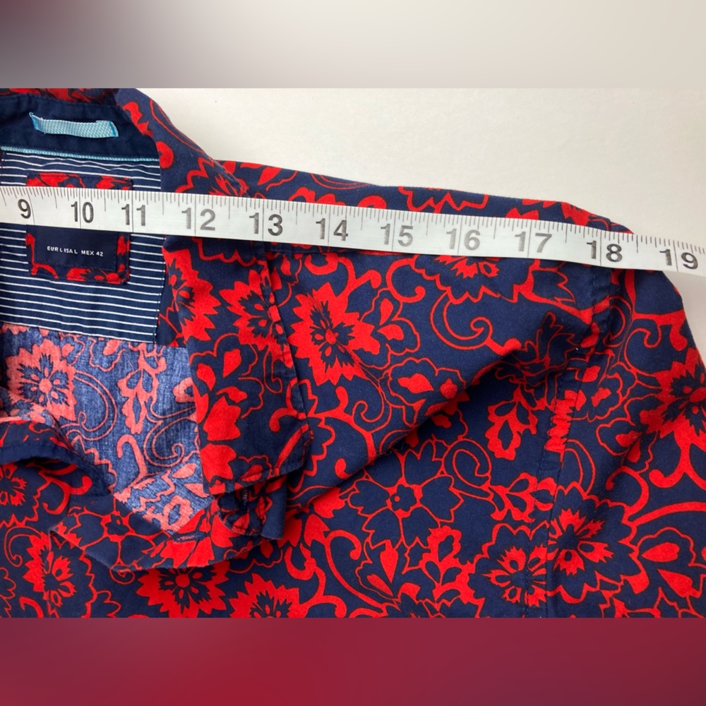 Denim & Flower Red Floral Button Down Shirt - Picture 5 of 10